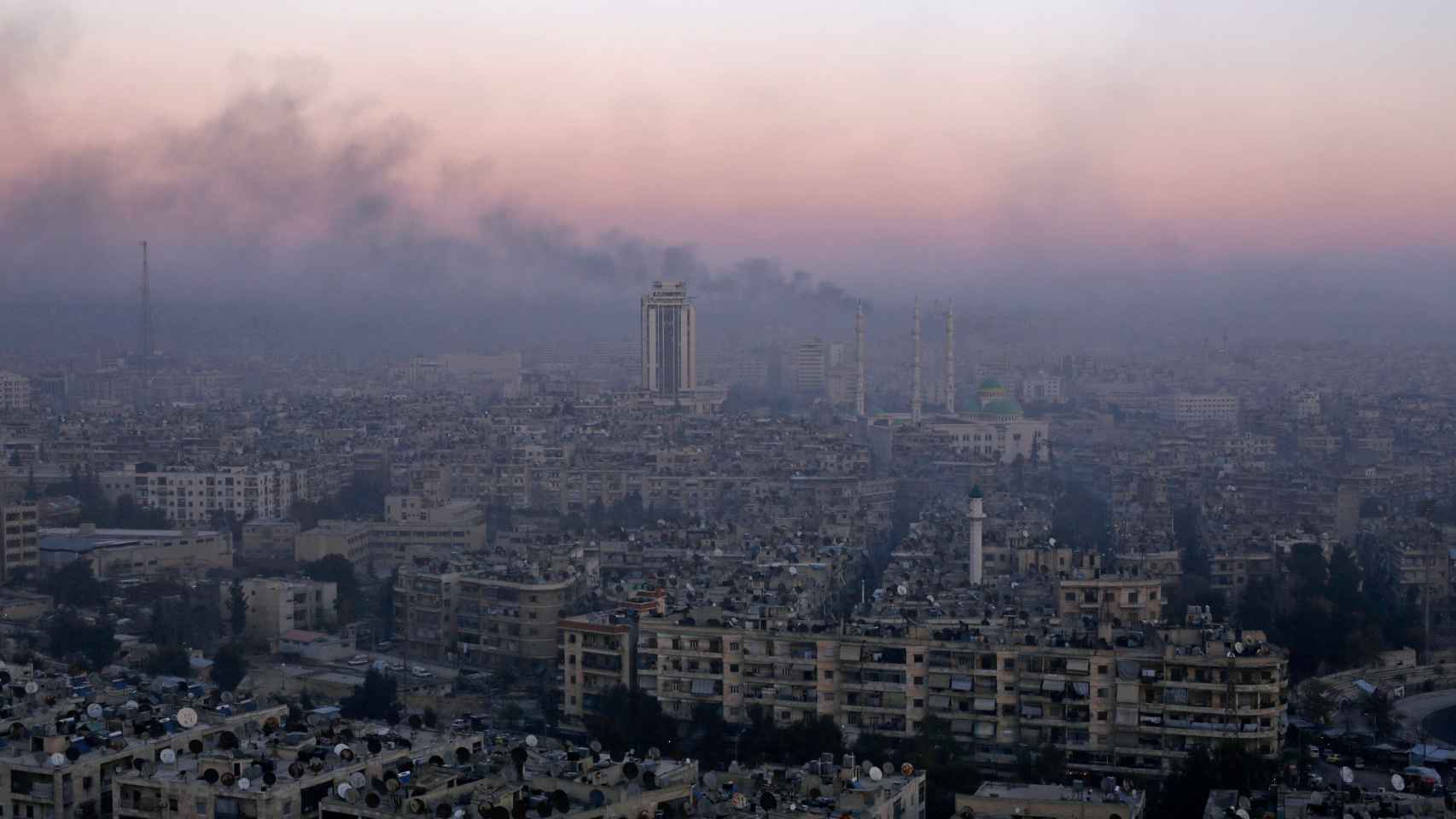 Vista de la ciudad vieja de Alepo, este jueves.