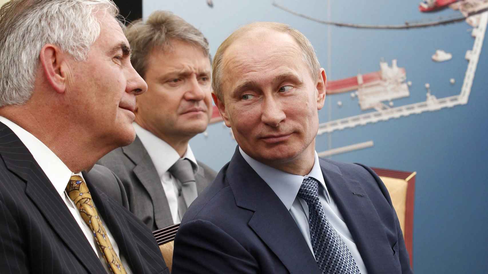 El Kremlin premió en 2013 a Tillerson.
