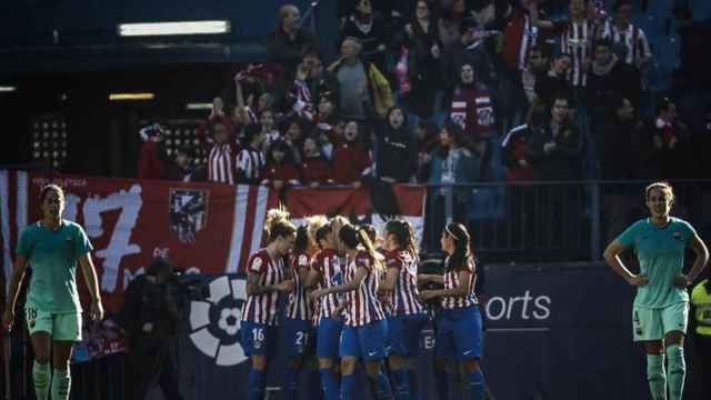 Las jugadoras del Atlético celebran un gol.