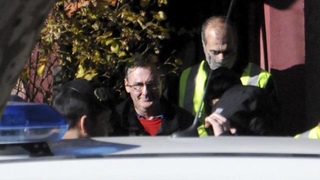 Daniel Fernández Aceña, en el registro efectuado en una vivienda de Valsaín (Segovia).