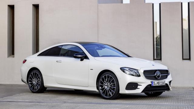 Mercedes Clase E Coupé, sin salirse del camino