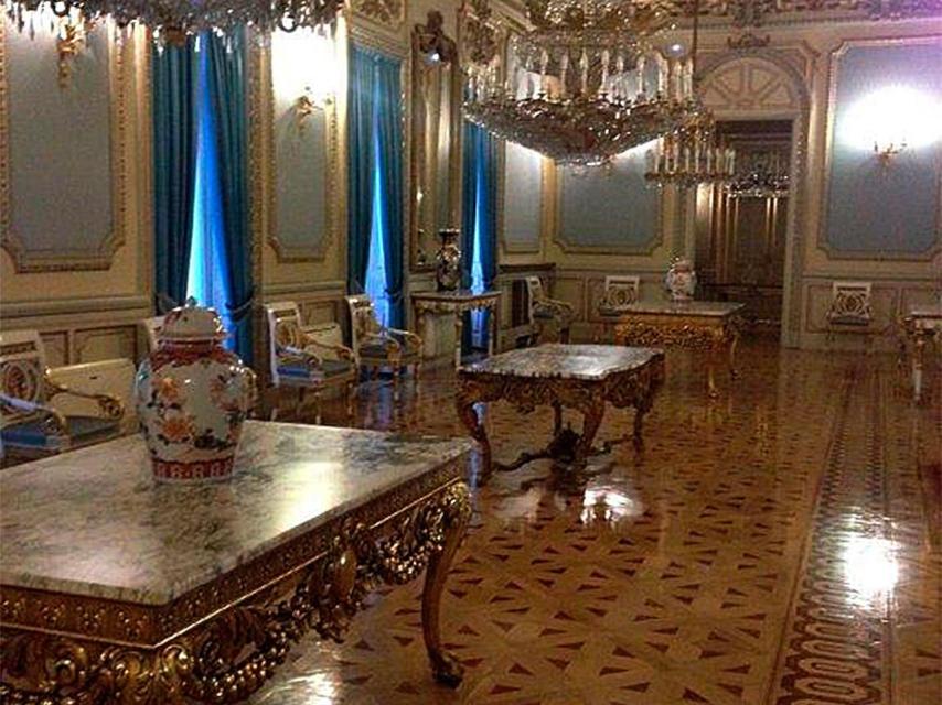 Salón que hay que atravesar para acceder al nuevo despacho de la vicepresidenta