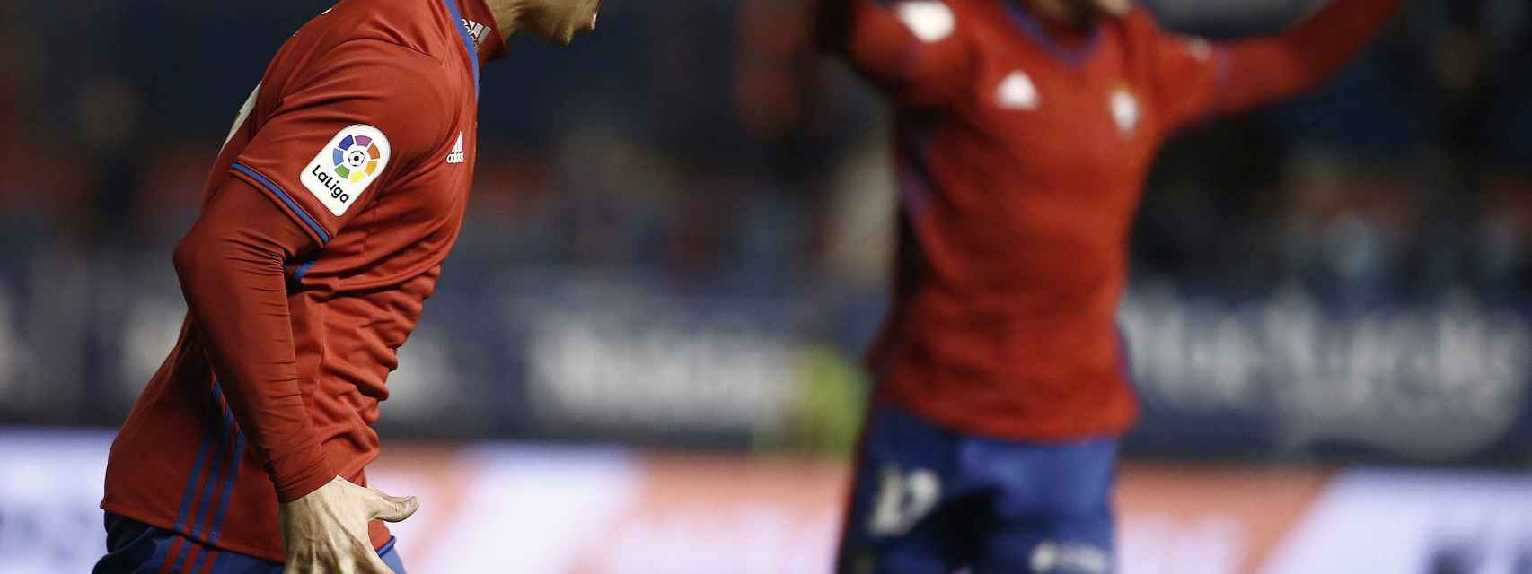 Jaime Romero celebra su gol con Osasuna ante el Granada.