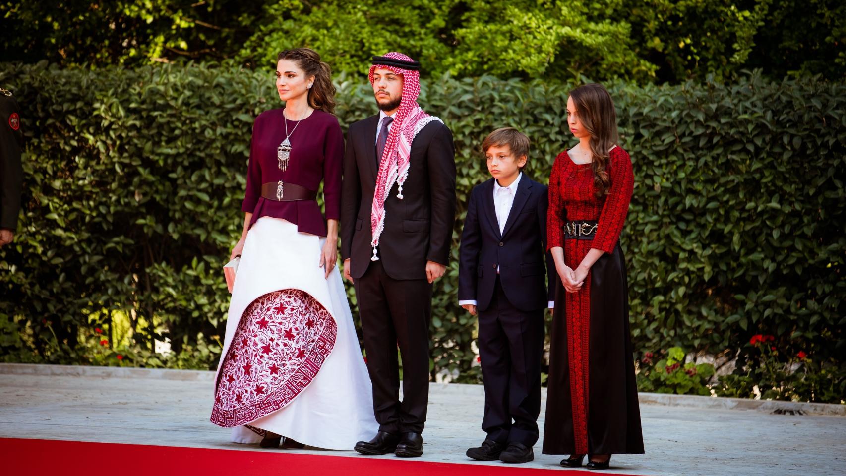 Parte de la Familia Real jordana en el Día de su fiesta nacional.