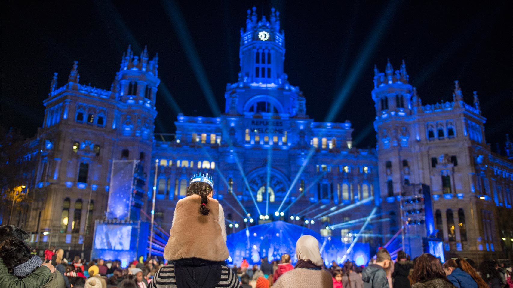 La cabalgata de Reyes, a la altura del ayuntamiento de Madrid.