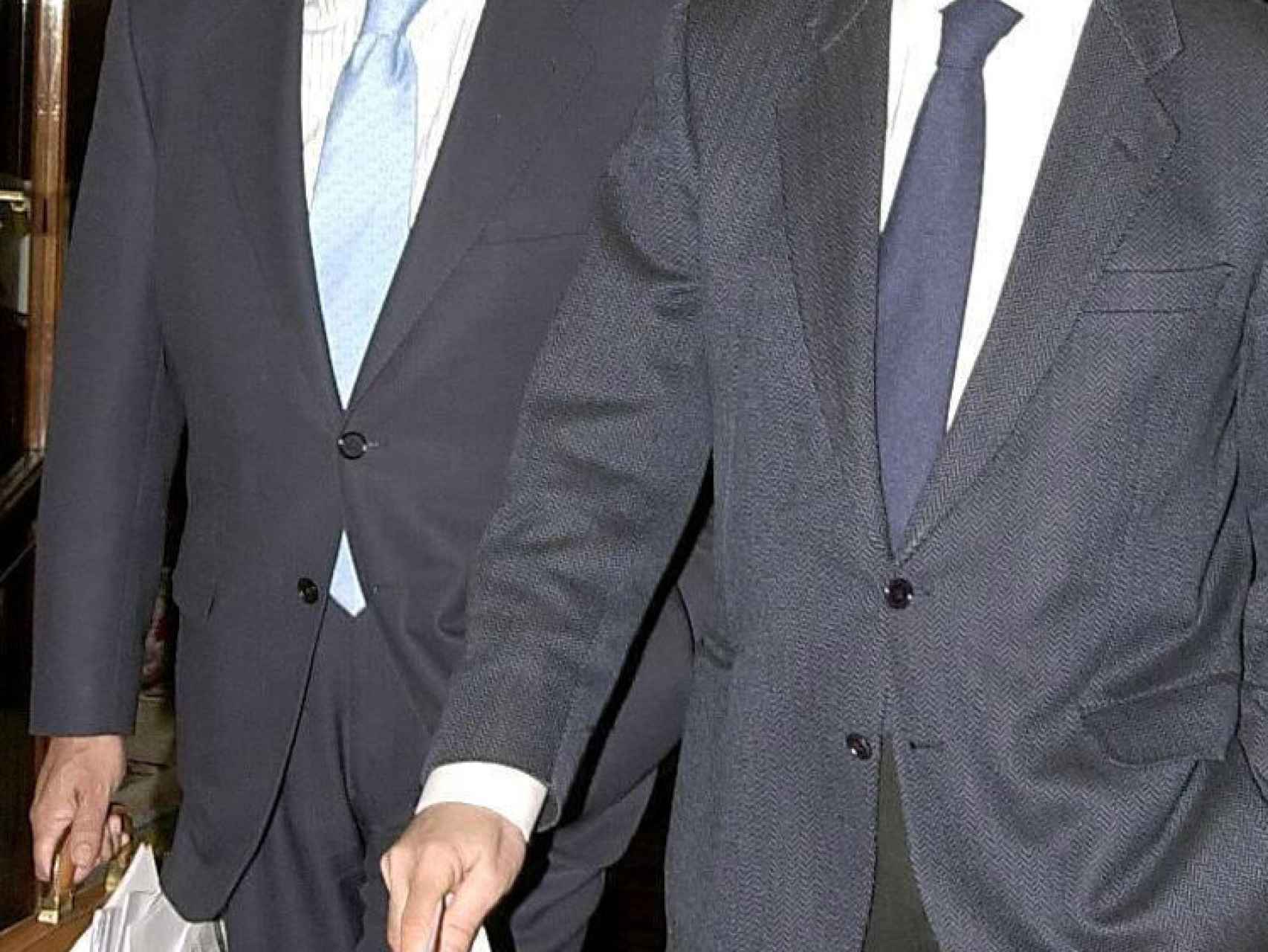 Federico Trillo y el expresidente del Gobierno José María Aznar en una imagen de 2003.