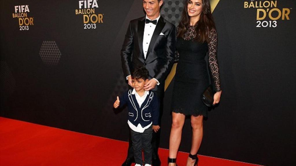 CR7 y su hijo con Irina Shayk en 2013.