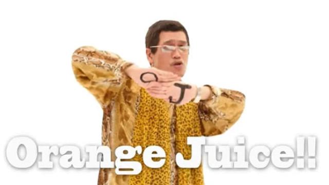 Pikotaro consiguió petarlo muy fuerte con el PPAP y ahora ha vuelto con un nuevo tema, 'I like OJ'.