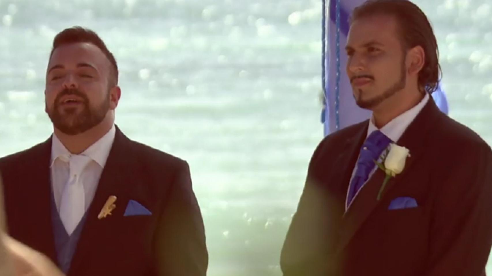 La familia de Jesús, un gitano gay, arruina su boda en 'Casados a primera vista'