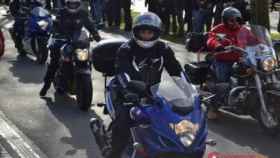 Desfile fiesta de la moto 3 400x267