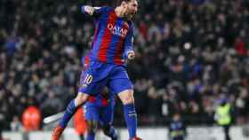 Messi celebra su gol ante el Athletic.