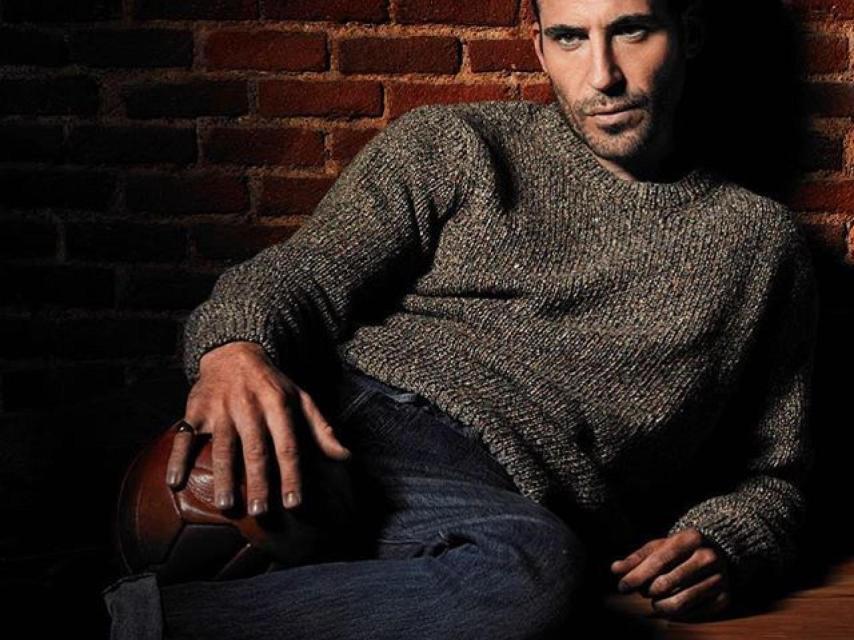 Miguel Ángel Silvestre durante una campaña publicitaria.