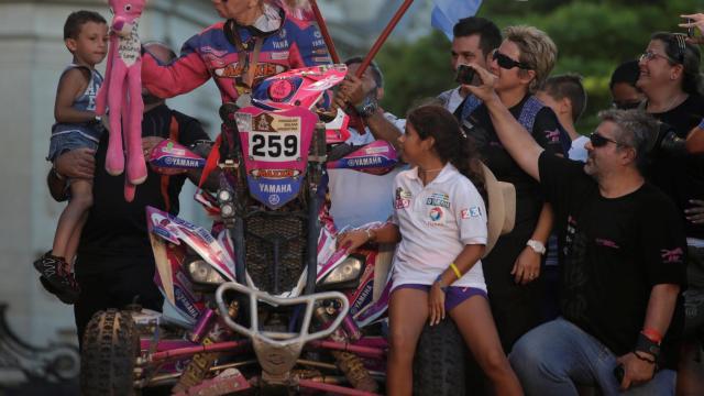 Camelia Liparoti durante el Dakar.