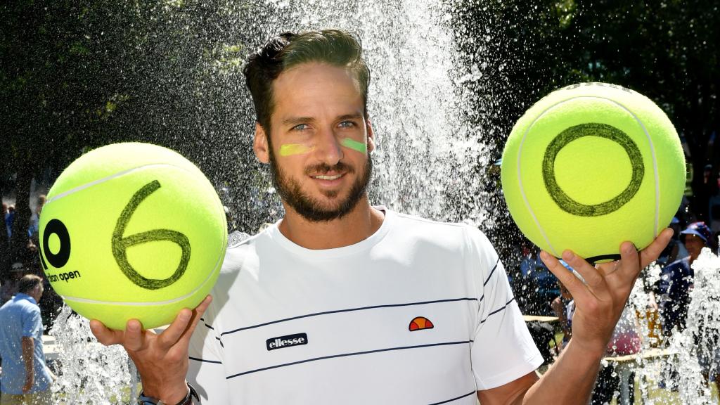 Feliciano López posa en el Abierto de Australia de 2017.