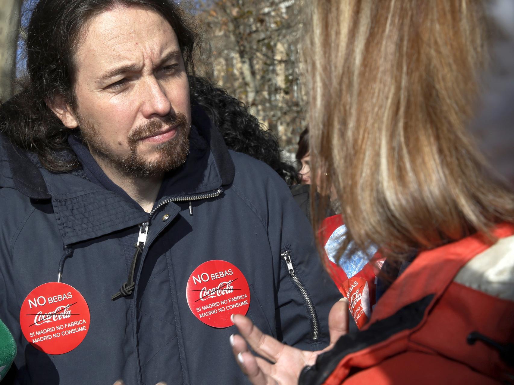 Pablo Iglesias en una protesta junto a trabajadores de Coca-Cola.