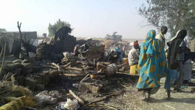 Así quedó el campo de refugiados de Ran (Nigeria) bombardeado por el Ejército.