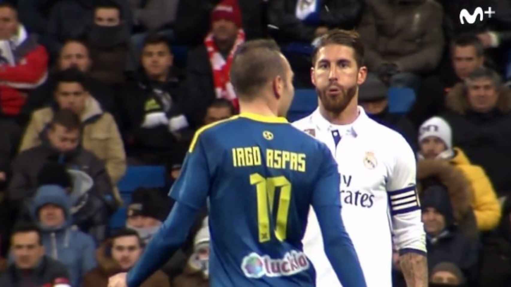 Sergio Ramos en el momento que escupe a Iago Aspas.