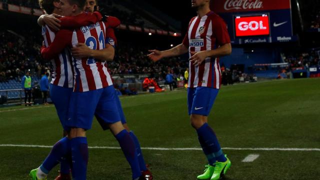 Los jugadores del Atlético de Madrid celebran un gol.