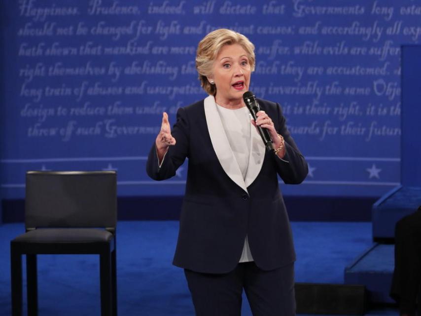 Hillary Clinton vestida de Ralph Lauren.