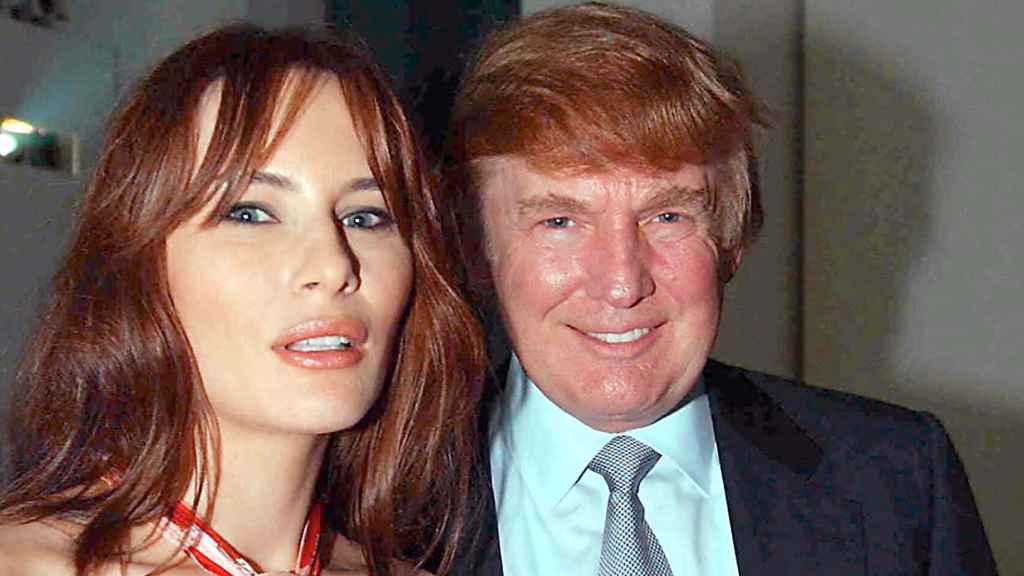 Melania y Donald Trump, en una fiesta en 2003, cuando eran novios