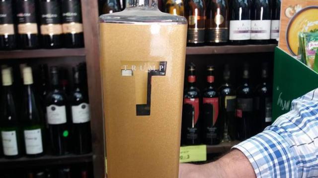 Una botella del vodka Trump que aún se vende en Israel.