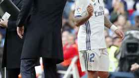 Zidane consuela a Marcelo tras la lesión del brasileño.