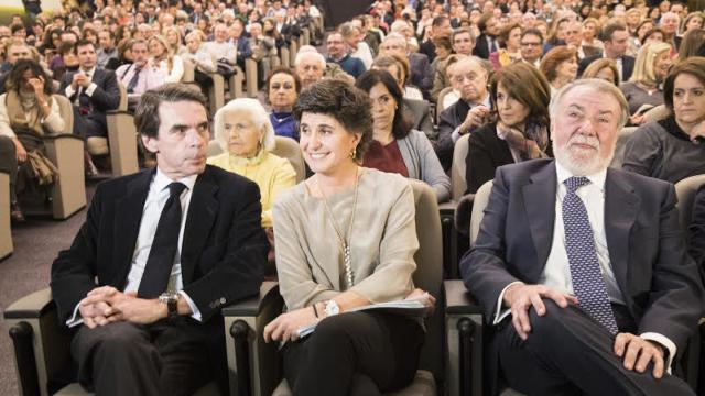 Aznar, San Gil y Mayor Oreja este lunes en Madrid