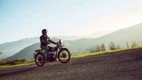 Sterling: una moto de época para verdaderos gentleman riders