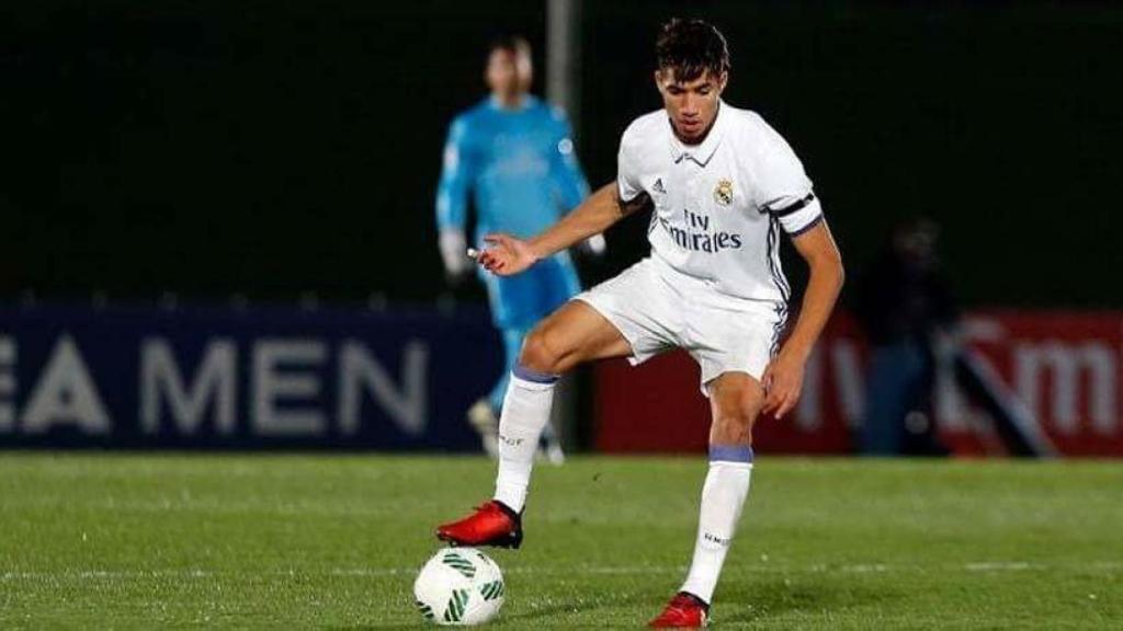 Achraf en un partido del Castilla