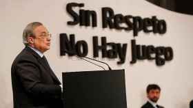 Florentino Pérez en la campaña 'Sin Respeto No Hay Juego'