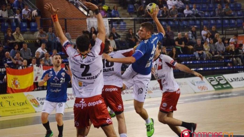 naturhouse-la-rioja-atletico-valladolid-balonmano-1