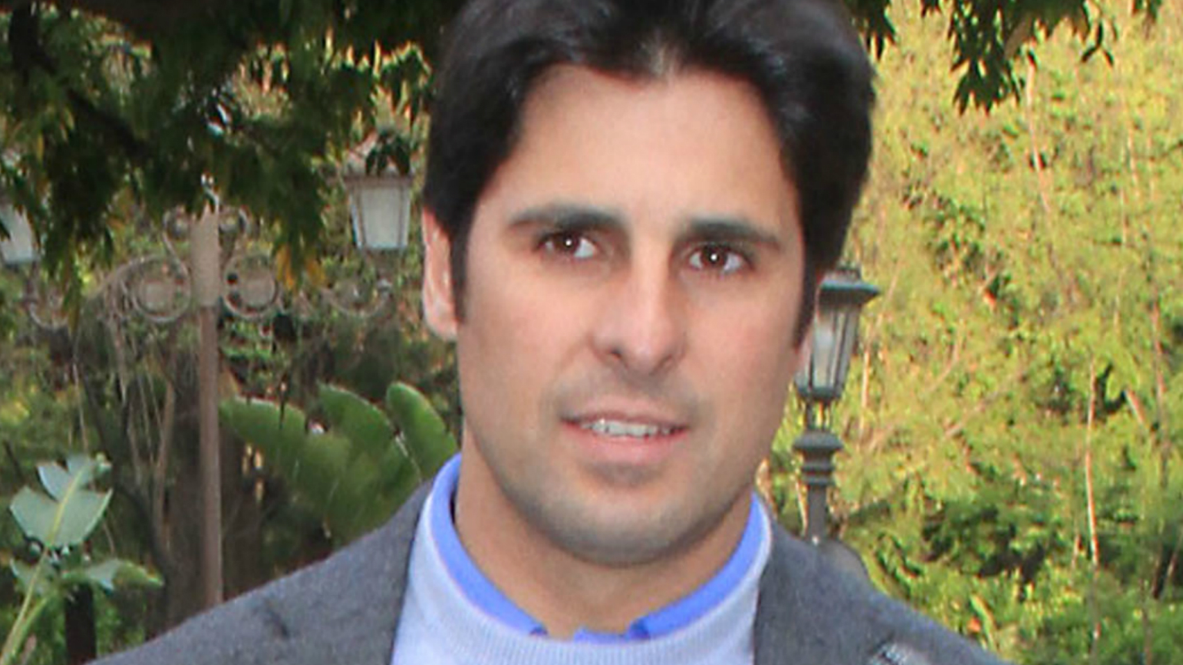 Fran Rivera habla de los tuit que atacan a su fallecida prima.