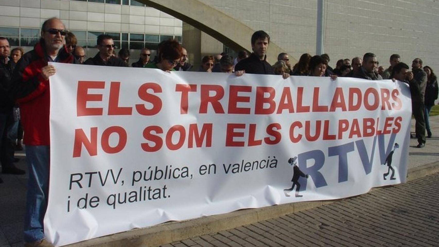 Concentración de los trabajadores de Radiotelevisión Valenciana
