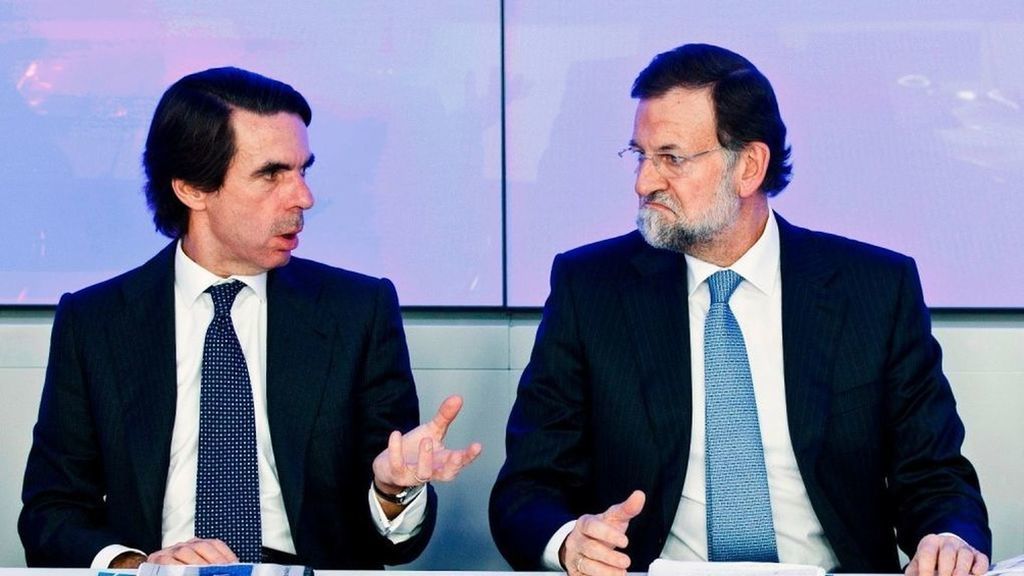 El expresidente de honor del PP, José María Aznar, y el presidente Mariano Rajoy.