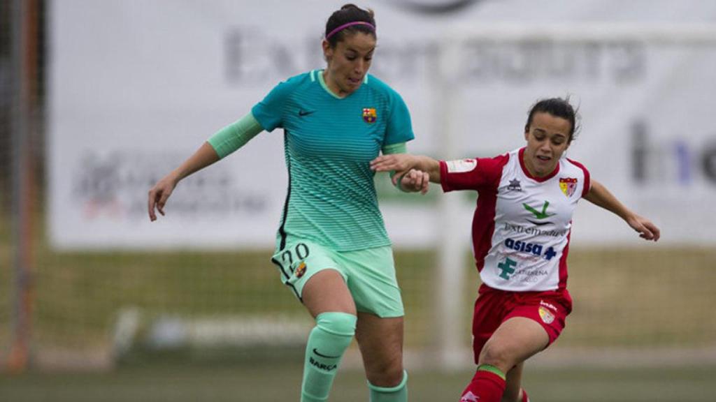 Olga García, en el partido del Barcelona contra el Santa Teresa. Foto: Twitter (@FCBfemeni)