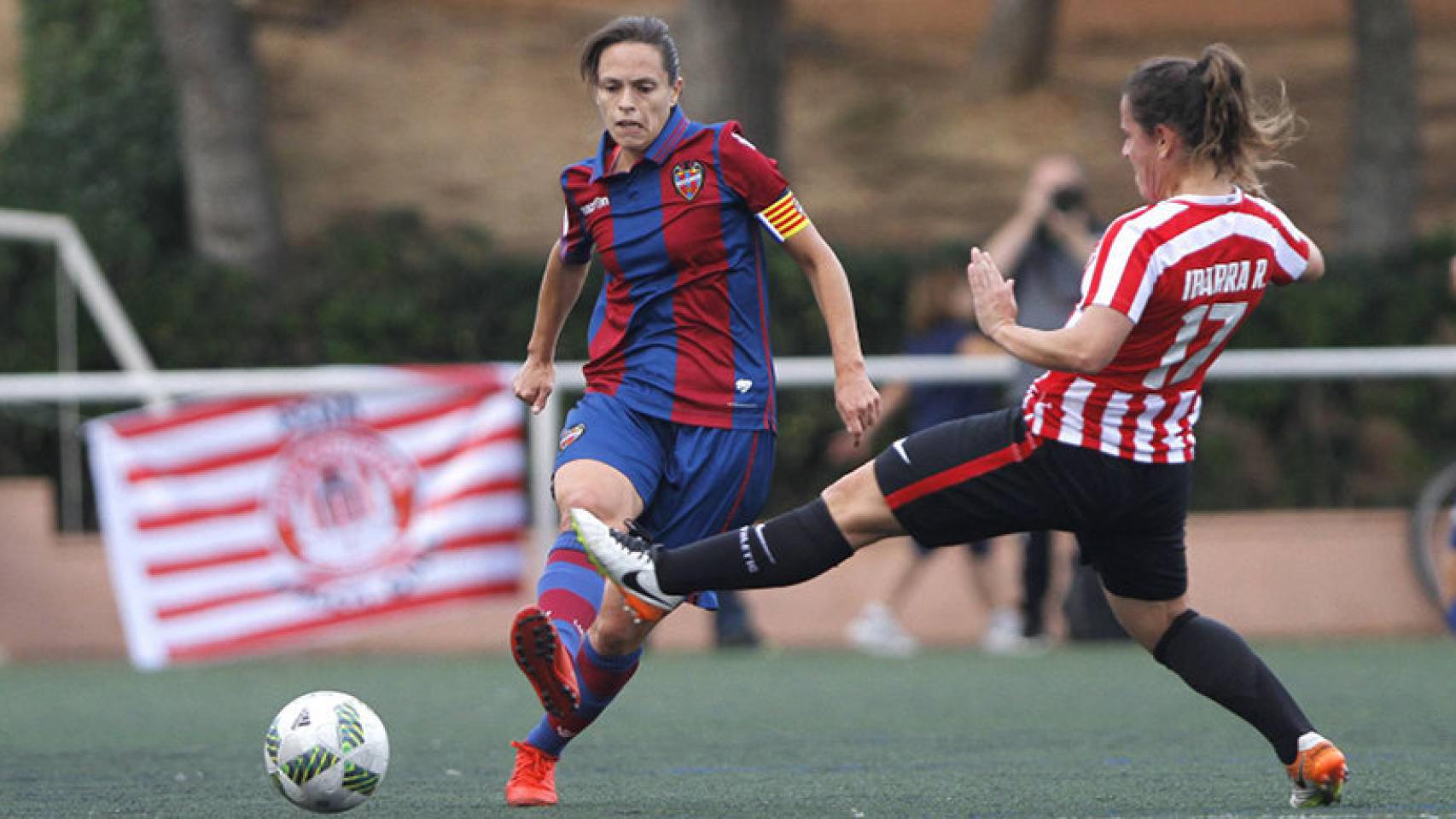 Sonia Prim, en un partido del Levante frente al Athletic. Foto: levanteud.com