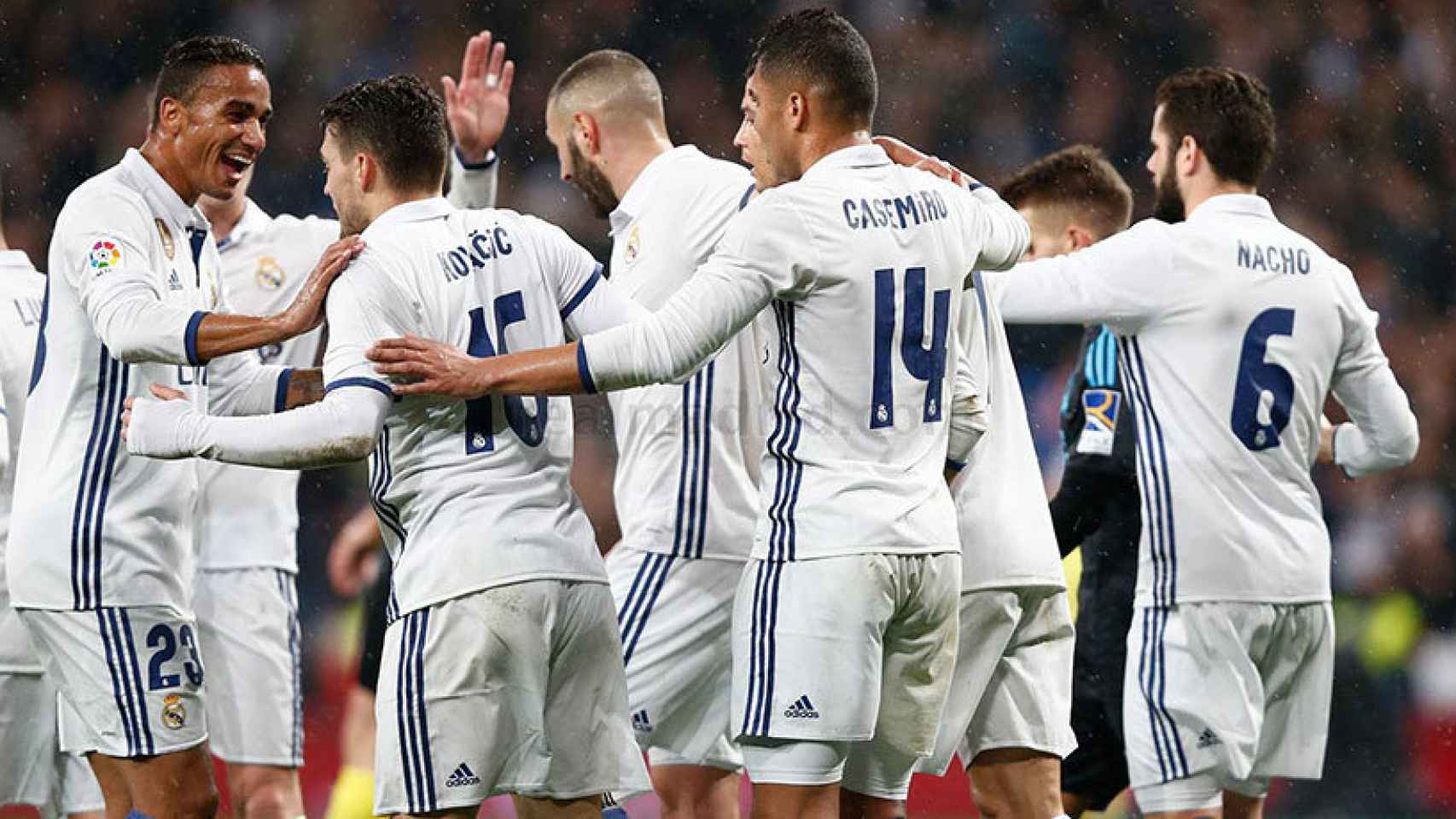 El Real Madrid celebra un gol ante la Real Sociedad