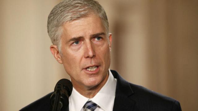 Neil Gorsuch, durante su comparecencia ante la prensa en la Casa Blanca.