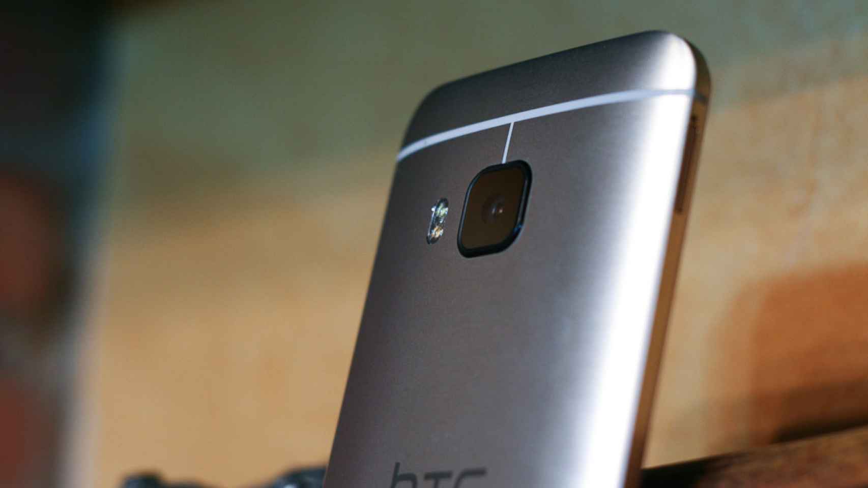 El HTC One M9 recibe la actualización a Android 7 Nougat