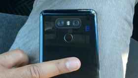 El LG G6 muestra su parte trasera con un acabado deslumbrante