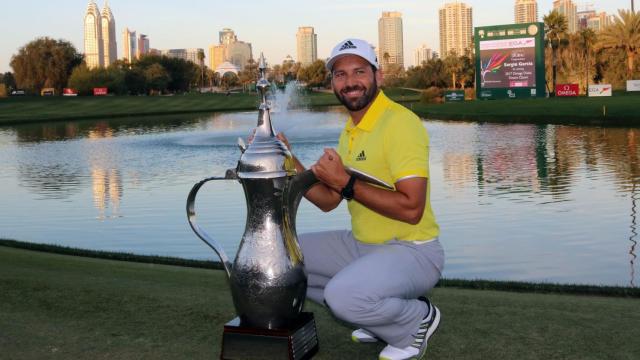 Sergio García celebra su triunfo en Dubai.