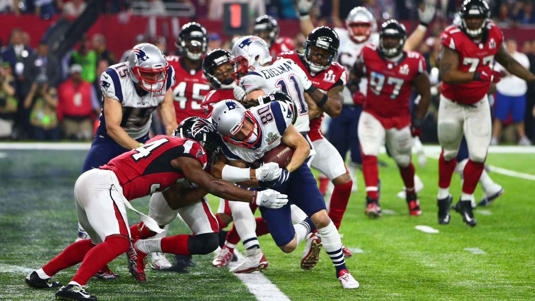 Imagen del partido de la Super Bowl entre los Patriots y Atlanta Falcons.