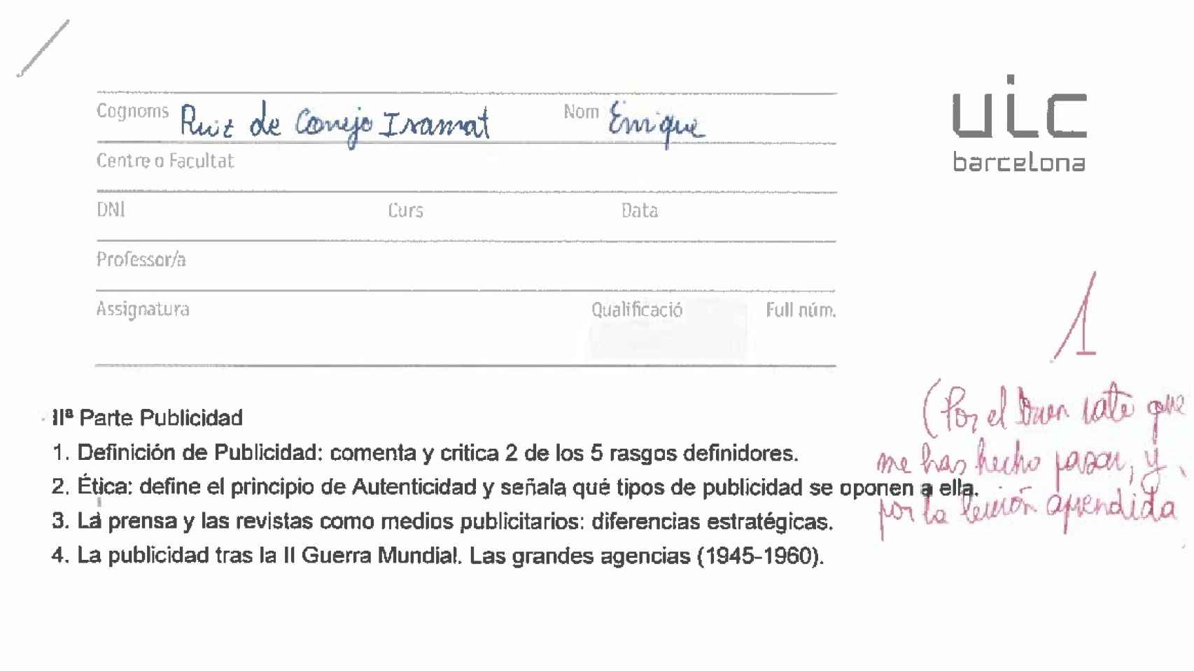 El examen de Historia y Teoría de la Publicidad de Alfonso Méndiz junto a la nota puesta a su alumno.