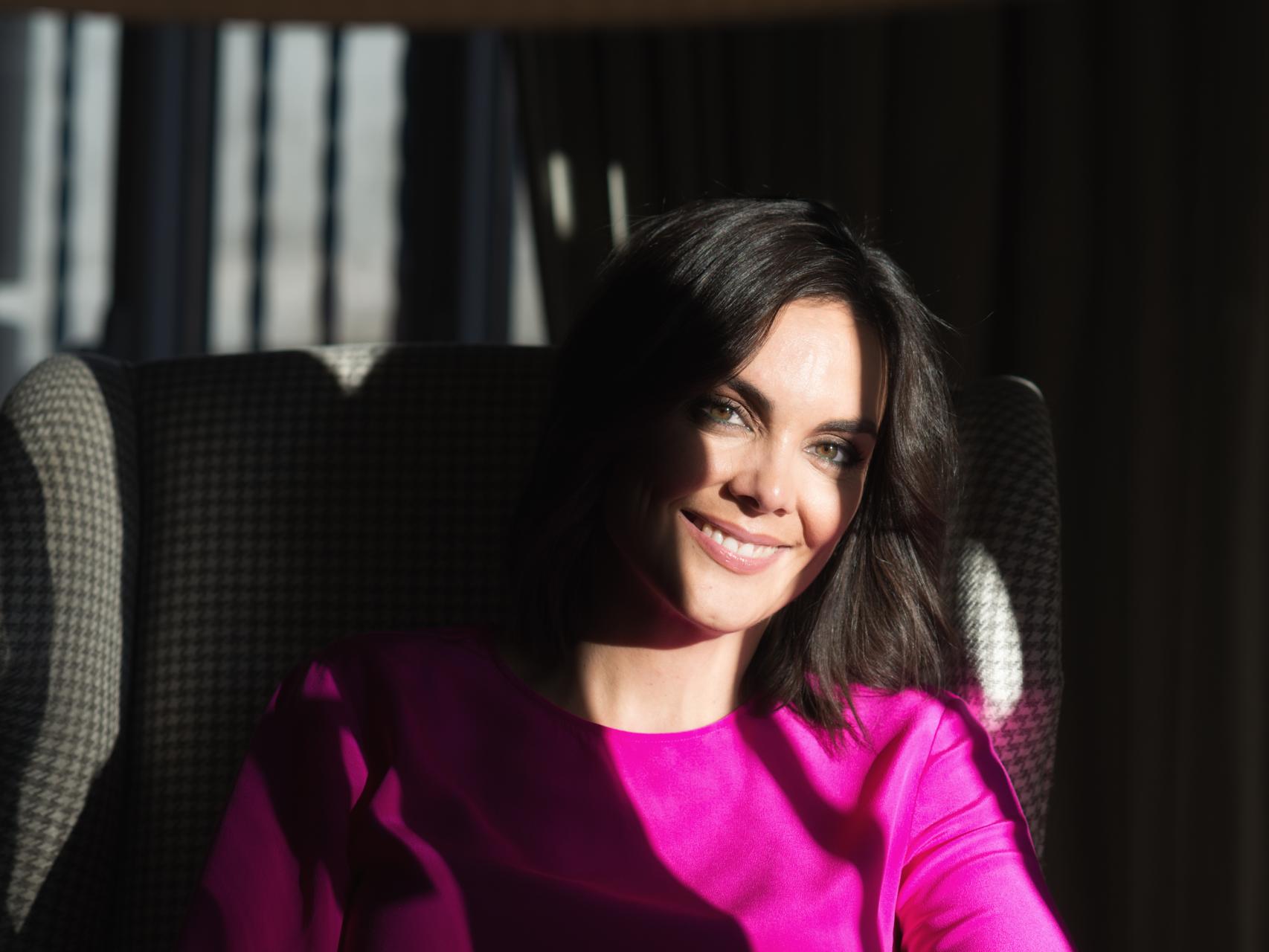 La periodista y escritora Mónica Carrillo.