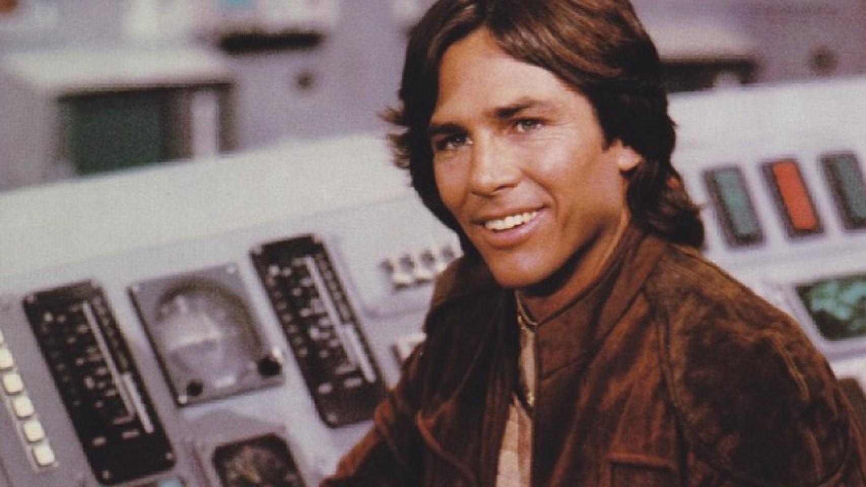 Muere Richard Hatch, protagonista de la serie 'Battlestar Galactica'