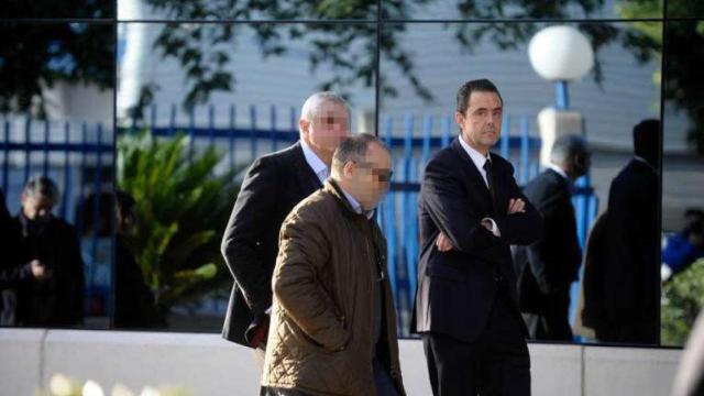 Miguel López, en el funeral de María del Carmen.