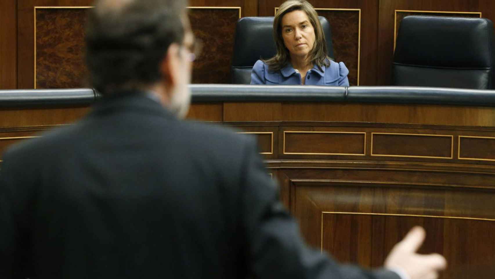 Mariano Rajoy, de espaldas, y la exministra Ana Mato.
