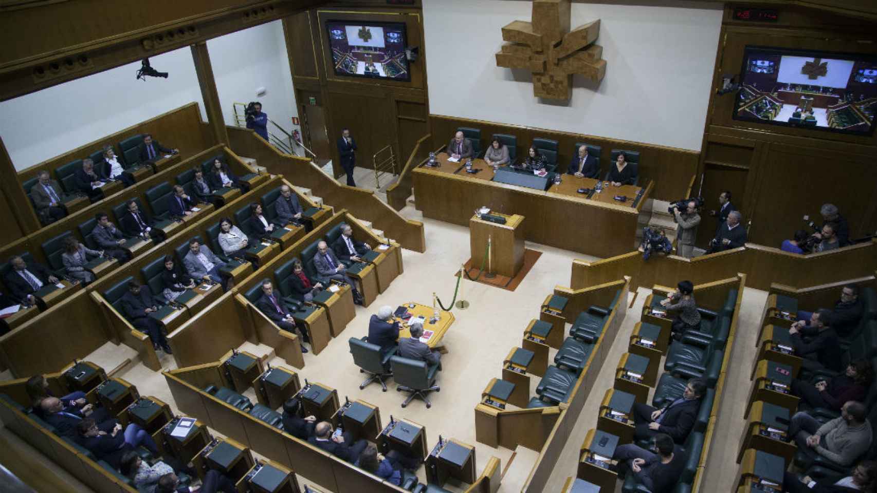 Imagen del pleno del Parlamento vasco.