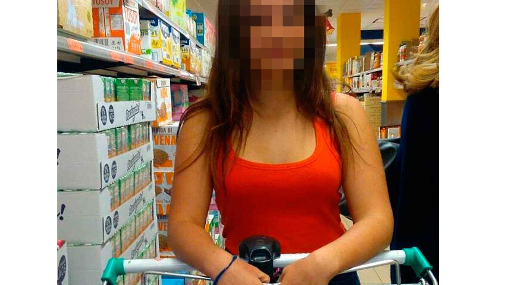 La chica, de 13 años, tenía encuentros sexuales en Almería con adultos a cambio de 15 euros.