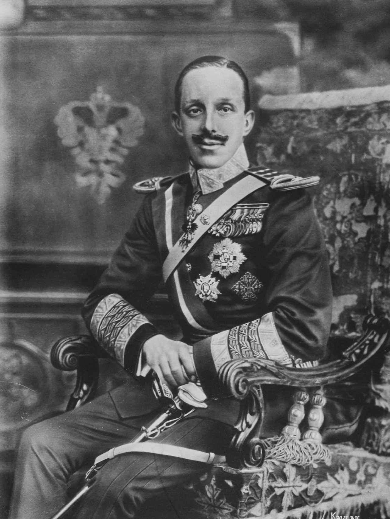 Alfonso XIII, fotografiado por Kaulak en 1916.